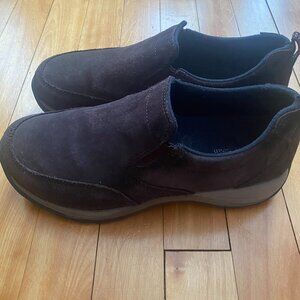 Womens Brown Suede Comfort Slip On Mules 05330‎ Size 7.5 Gently Used